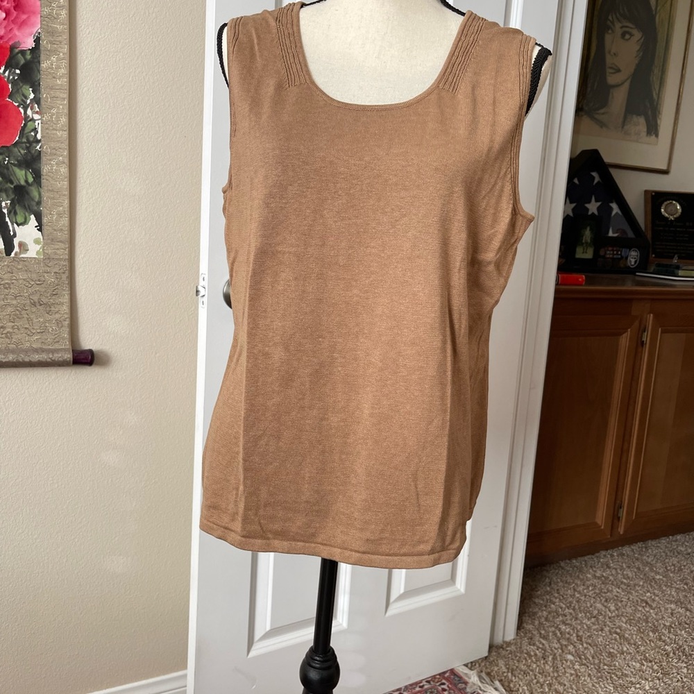 Cold water Creek sleeveless sweater size 2X.
